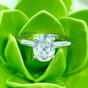 Diamonique Oval Cut Solitaire Ring Size 8 EUC